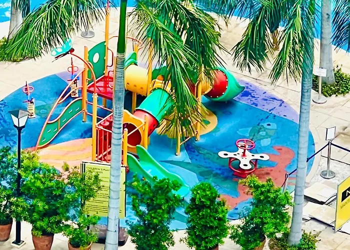 Shell Residences Condotel By Paul Апартаменты *