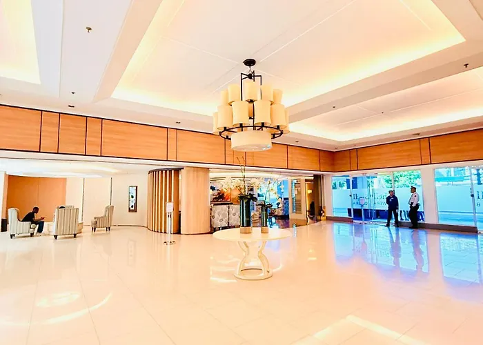 Shell Residences Condotel By Paul *