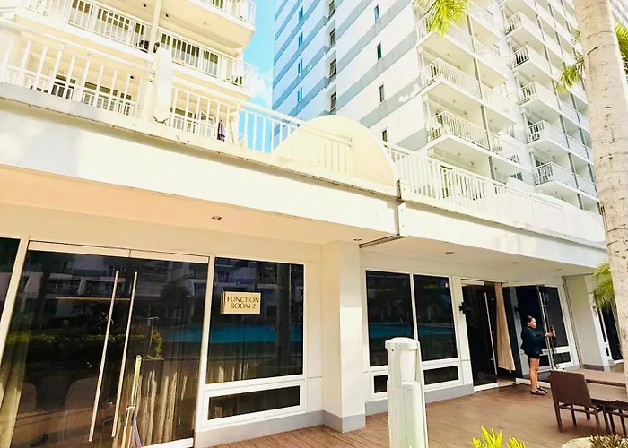Shell Residences Condotel By Paul Манила